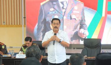 IMG 20221228 WA0029 Kepala Kejaksaan Tinggi Provinsi Kepulauan, Gerry Yasid, melakukan sosialisasi Peran Kejaksaan Tinggi dalam penegakan hukum di Kabupaten Bintan, Rabu (28/12/2022). (Foto: Hasura)