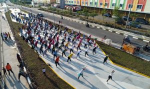Proyek Pedestrian dan Median Jalan Bandara Siap, Ansar Minta Pemko Dan Pemilik Ruko Tanam Bunga dan Jaga Kebersihan