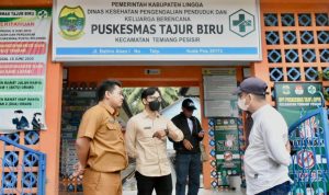 Ketua DPRD Kabupaten Lingga, Ahmad Nashiruddin saat menghadiri Musrenbang kecamatan di Senanyang