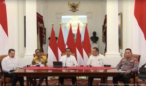 Presiden Jokowi memberikan keterangan pers di Istana Merdeka, Jakarta, Selasa (7-2-2023). (Foto-Tangkapan Layar)