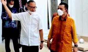 Gubernur Kepri Ansar Ahmad meninjau Rumah Singgah Kepri di Jakarta. (Foto: Diskominfo)