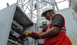 Ilustrasi. Pembangunan BTS 4G Bakti Kominfo. (Foto: Antara)