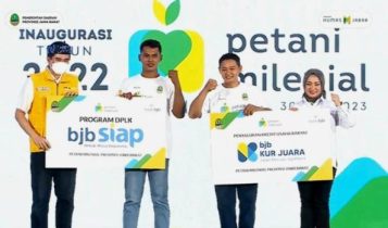 Kegiatan Inaugurasi Petani Milenial Angkatan 2022 di Graha Sanusi Hardjadinata Kampus Universitas Padjajaran Jalan Dipati Ukur No 35 Kota Bandung Jawa Barat pada Selasa 30 Mei 2023 Kegiatan Inaugurasi Petani Milenial Angkatan 2022 di Graha Sanusi Hardjadinata, Kampus Universitas Padjajaran, Jalan Dipati Ukur No 35, Kota Bandung, Jawa Barat, pada Selasa 30 Mei 2023