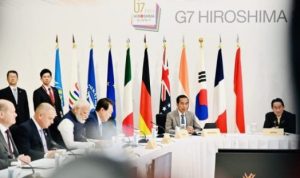 Â Presiden Jokowi memberikan pidato pada Sesi Kerja Mitra G7 membahas iklim, energi, dan lingkungan di Grand Prince Hotel Hiroshima, Jepang, Sabtu (20/05/2023). (Foto: BPMI Setpres/Laily Rachev)