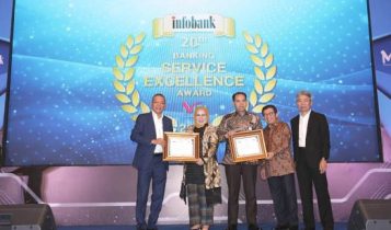Bank bjb berhasil menyabet tiga penghargaan dalam ajang Infobank MRI Banking Service Excellence Recognition 2023. Penghargaan diberikan atas pelayanan prima bank bjb terhadap para nasabah sepanjang 2022 Bank bjb berhasil menyabet tiga penghargaan dalam ajang Infobank-MRI Banking Service Excellence Recognition 2023. Penghargaan diberikan atas pelayanan prima bank bjb terhadap para nasabah sepanjang 2022.