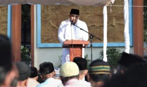 Bupati Bintan Roby Kurniawan saat menjadi Khatib sholat Idulfitri di Bintan