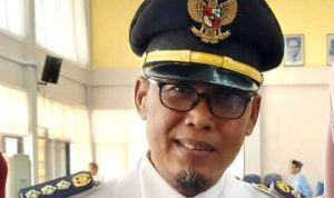 Camat Mantang Agus Zulkarnaen