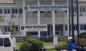 Gedung Pengadilan Tinggi Kepri di Jalan Ahmad Yani No 29 Tanjungpinang Provinsi Kepri