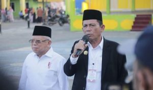Gubernur Kepri Ansar Ahmad saat mendampungi Wakil Presiden Ma'ruf Amin di Bintan