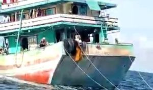 Tangkapan Video Nelayan Bintan, yang merekam aktivitas Kapal Nelayan yang melakukan penangkapan ikan dengan menggunakan alat Penangkap Ikan (API) di laut Natuna dan Anambas.