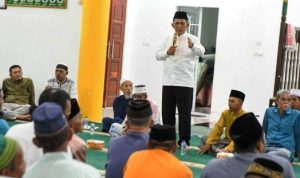 Gubernur Ansar Janjikan Listrik Hidup 24 Jam dan Perbaikan Jalan di Pulau Karas (Foto:Kominfo/presmedia.id)Â 