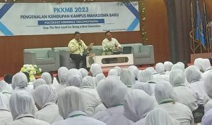 Mahasiswa baru Politeknik Kesehatan (Poltekkes) Kemenkes Tanjungpinang diberi pemahaman perilaku dan karakter anti Korupsi pada Pengenalan Kehidupan Kampus pada Mahasiswa Baru (PKKMB) Poltekkes 2023 (Foto:Presmedia.id)