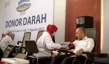 bank bjb menggelar kegiatan donor darah yang dilaksanakan di Kantor Pusat bank bjb di Jalan Naripan Kota Bandung pada Kamis 17 Agustus 2023 bank bjb menggelar kegiatan donor darah yang dilaksanakan di Kantor Pusat bank bjb di Jalan Naripan, Kota Bandung pada Kamis, 17 Agustus 2023. (Foto: bjb)