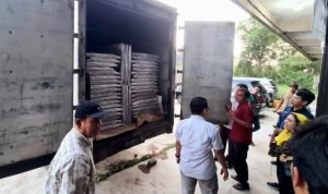 Bilik Suara Pemilu 2024 diterima KPU dan dilakukan Penyimpanan di Gudang KPU Tanjungpinang (Foto: Roland/Presmedia)
