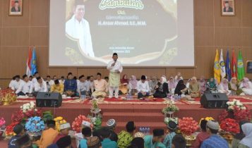 Gubernur Ansar Ajak Insan Pendidikan UNIBA Batam Meneladani Sifat Shiddiq Rasulullah Gubernur Ansar Ajak Insan Pendidikan UNIBA Batam Meneladani Sifat Shiddiq RasulullahÂ
