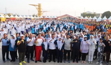 HUT Sumpah Pemuda 2023 di Kepri Gubernur dan Pemuda Gelar Senam Sehat Hari Sumpah Pemuda ke-95 tahun 2023 tingkat Provinsi Kepulauan Riau diawali dengan senam sehat Gubernur Kepri Ansar Ahmad bersama Pemuda dan Pelajar SMA, SMK, dan mahasiswa di tugu Sirih Taman Gurindam 12 Tanjungpinang, Jumat (27/10/2023).