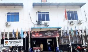 Kantor KPU Tanjungpinang (Foto: Roland/ Presmedia.id)