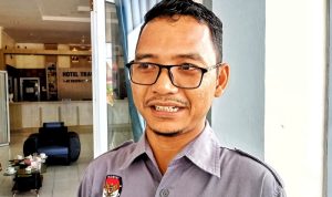 Ketua KPU Bintan Haris Daulay Ketua KPU Bintan Haris Daulay. (Foto: Hasura/Presmedia.id)