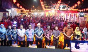 Penjabat Wali Kota Tanjungpinang Hasan Sos, menghadiri ulang tahun Dewa Hiang Thiang Sian Ti ke-134 di Vihara Hiang Thiang Ti Senggarang atau yang dikenal dengan Kampung Pancasila (Foto: Dok-Diskominfo Kepri)