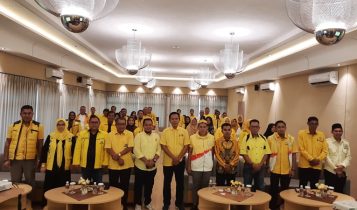 Foto bersama peserta pelatihan TOT Golkar Kepri. (Foto: Roland/ Presmedia.id)