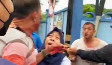 Tangkapan layar video cekcok antara Andi Cori dan Abdul yang berkait dengan Pelaporan ke Polresta Tanjungpiang Tangkapan layar video cekcok antara Andi Cori dan Abdul yang berkait dengan Pelaporan ke Polresta Tanjungpiang.