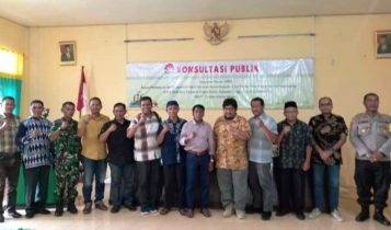 Buka Pabrik Alumina di Lingga PT.Tianshan Alumina Indonesia Lakukan Konsultasi Publik AMDAL di Desa Marok Kecil Kecamatan Singkep Selatan Kabupaten Lingga Buka Pabrik Alumina di Lingga, PT.Tianshan Alumina Indonesia Lakukan Konsultasi Publik AMDAL di Desa Marok Kecil, Kecamatan Singkep Selatan, Kabupaten Lingga. (Foto: Aulia/Presmedia.id)