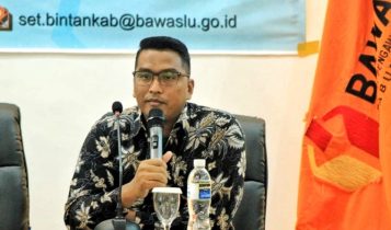 Komisioner Bawaslu Bintan Divisi Pencegahan Iskandar Komisioner Bawaslu Bintan Divisi Pencegahan, Iskandar. (Foto: Hasura/Presmedia.id)