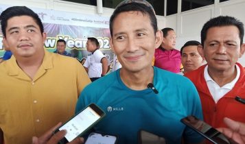 Menparekraf RI Sandiaga Uno bersama Gubernur Kepri Ansar Ahmad dan Bupati Bintan Roby Kurniawan di Lagoi. (Foto: Hasura/Presmedia.id)