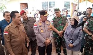 Gubernur Kepri ,bersama forkopimda melakukan peninjauan TPS di Tanjungpinang. (Foto: Roland/Presmedia.id)
