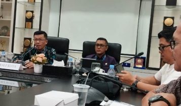 Penjabat Walikota Tanjungpinang menggelar Rapat koordinasi evaluasi dan persiapan PSU Pemilu 2024 di Kantor Wali Kota Tanjungpinang Penjabat Walikota Tanjungpinang menggelar Rapat koordinasi, evaluasi dan persiapan PSU Pemilu 2024 di Kantor Wali Kota Tanjungpinang, Kamis (22/2/2024).