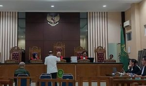 Sidang korupsi jembatan tana merah Bintan dengan terdakwa Siswanto dan Bayu Wicaksono di PN Tanjungpinang.