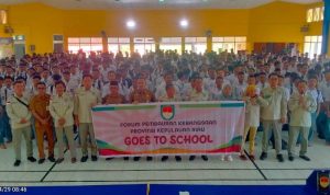 FPK Kepri Goes To School to SMKN 3 Tanjungpinang Sosialisasi Arti Penting Pancasila, Kebhinekaan dan Kemajemukan Indonesia.