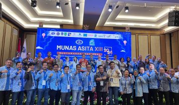 Hadiri Munas ASITA di Batam, Gubernur Kepri H.Ansar Ahmad berharap, Pelaku Usaha Pariwisata memiliki terobosan baru dalam memajukan industri pariwisata di Kepri dan Indonesia. (Foto: Diskominfo Kepri)