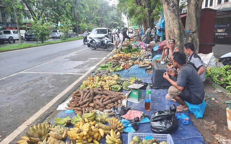 Pedagang PKL Bintan Center Kota Tanjungpinang minta solusi dari Pemko Tanjungpinang (Roland/Presmedia)