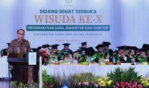 Menkominfo Budi Arie Setiadi dalam Orasi Ilmiah Prosesi Wisuda ke-X Universitas Nahdlatul Ulama Indonesia (UNUSIA) di Gedung Sasono Langen Budoyo, Taman Mini Indonesia Indah (TMII), Jakarta. (Foto: Humas Kominfo)