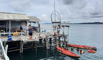 Wisata Laut Kelong Apung Bintan Jaya Liburan Asyik Akhir Pekan Bersama Keluarga Wisata Laut Kelong Apung Bintan Jaya, Liburan Asyik Akhir Pekan Bersama Keluarga. (Foto: Roland/ Presmedia.id)
