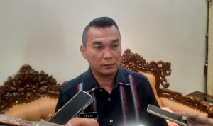 Pj Walikota Tanjungpinang, Andri Rizal Siregar saat ditemui di di rumah dinasnya di Jalan Senggarang, Tanjungpinang(Roland/presmedia)