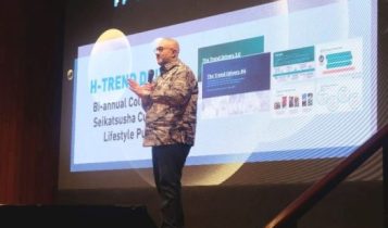 Irfan Ramli saat menyampaikan hasil riset Hakuhodo Institute of Life and Living ASEAN (HILL ASEAN) yang meneliti sikap dan perilaku keluarga di Thailand, Indonesia, Vietnam, Filipina, Malaysia, dan Singapura. (Foto: Dok-HILL ASEAN)