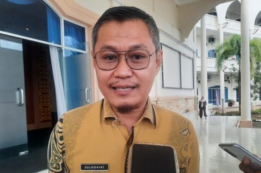 Sekda Kota Tanjungpinang Zulhidayat Sekda Kota Tanjungpinang Zulhidayat (Roland/ Presmedi.id)