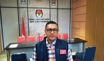 Ketua KPU Kota Tanjungpinang, Muhammad Faizal. (Foto: Roland/Presmedia.id)