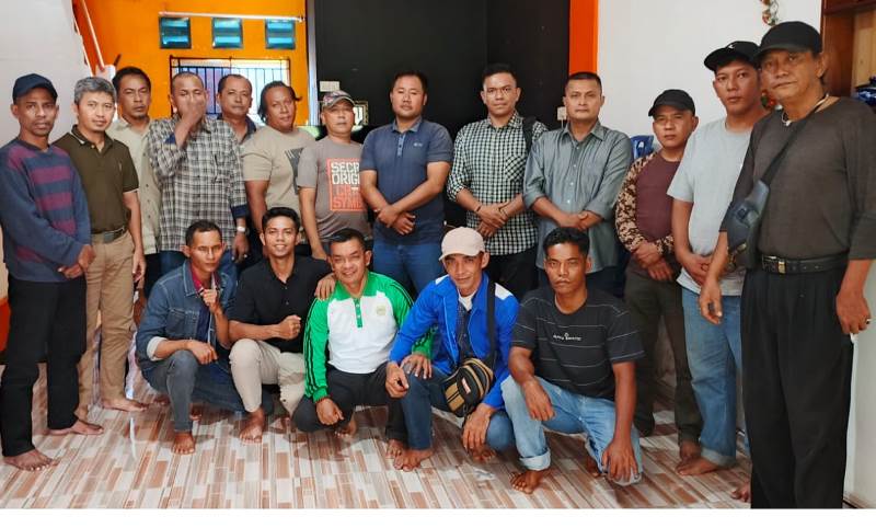 Ravi Azhar terpilih sebagai Ketua Himpunan Masyarakat Nelayan Indonesia (HMNI) Kepulauan Riau untuk periode 2024-2029, melalui rapat konsolidasi perdana pada Minggu (29/9/2024).