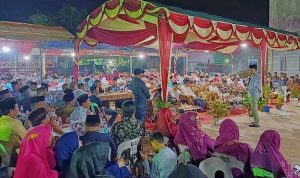 Calon Gubernur Kepulauan Riau (Kepri) nomor urut 2, H.Muhammad Rudi (HMR) saat menghadiri acara silaturahmi sekaligus Maulid Nabi Muhammad SAW 1446 H bersama Ikatan Keluarga Suku Koto (IKSK) di kota Batam, Rabu (2/10/2024).