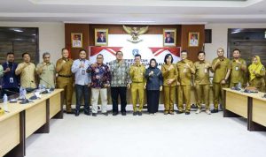 Foto:  Diskominfo Kepri gelar Rapat Kerja (Raker) bersama Diskominfo se-Kepri memastikan kesiapan penyelenggaraan Pilkada serentak 2024 di Provinsi Kepulauan Riau. (Foto: Diskominfo)