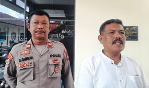 Kasi Humas Polresta Tanjungpinang, Iptu Sahrul Damanik saat didampingi Kasi Propam di Mapolresta Tanjungpinang. (Foto: Roland/Presmedia.id)