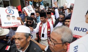 Paslon HM Rudi- Aunur Rafiq Optimistis Menangi Pilkada Kepri 2024 setelah unggul dalam survei yang dilakukan. (Foto: Tim-HMR)