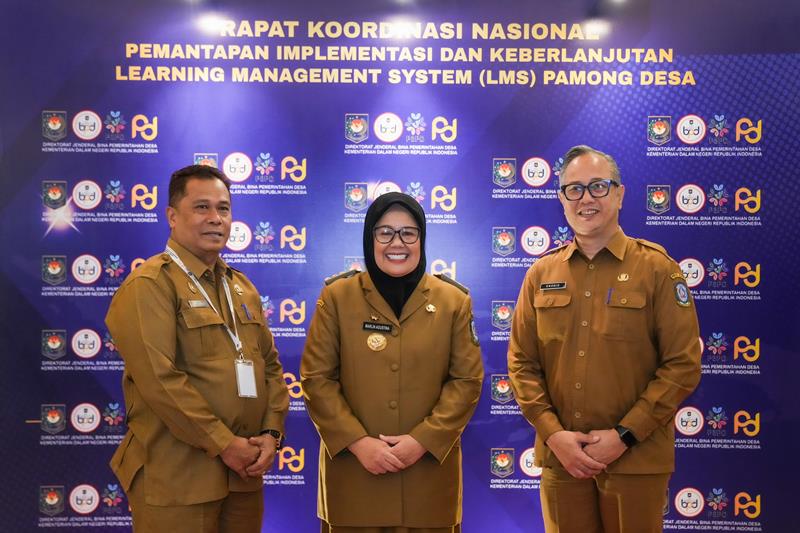 Plt Gubernur Kepulauan Riau Hj.Marlin Agustina saat menghadiri Rapat Koordinasi Nasional Rakornas Keberlanjutan Learning Management System LMS yang diselenggarakan oleh Kementerian Dalam Negeri (Plt) Gubernur Kepulauan Riau, Hj.Marlin Agustina, saat menghadiri Rapat Koordinasi Nasional (Rakornas) Keberlanjutan Learning Management System (LMS) yang diselenggarakan oleh Kementerian Dalam Negeri (Kemendagri) di Jakarta, Selasa (15/10/2024).
