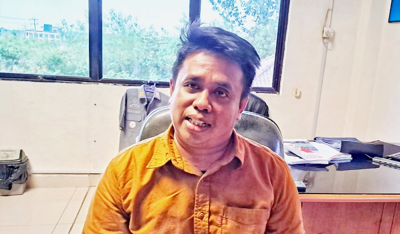 Kasi Intelijen dan Penindakan Imigrasi Kelas II Tanjung Uban Zulkifri Kasi Intelijen dan Penindakan Imigrasi Kelas II Tanjung Uban, Zulkifri. (Foto: Hasura/Presmedia.id)