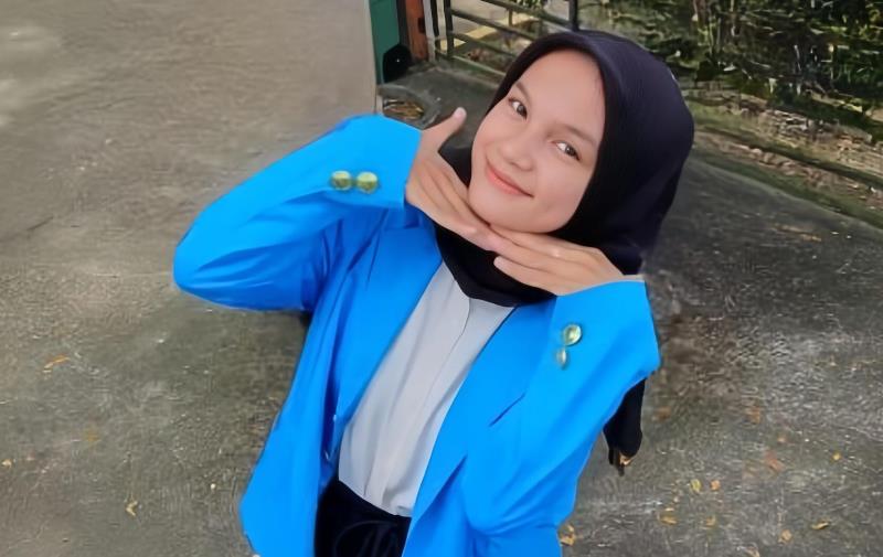 Marchella mahasiswa semester V program studi ilmu pemerintahan Universitas Maritim Raja Ali Haji (UMRAH) Tanjungpinang Provinsi Kepri.