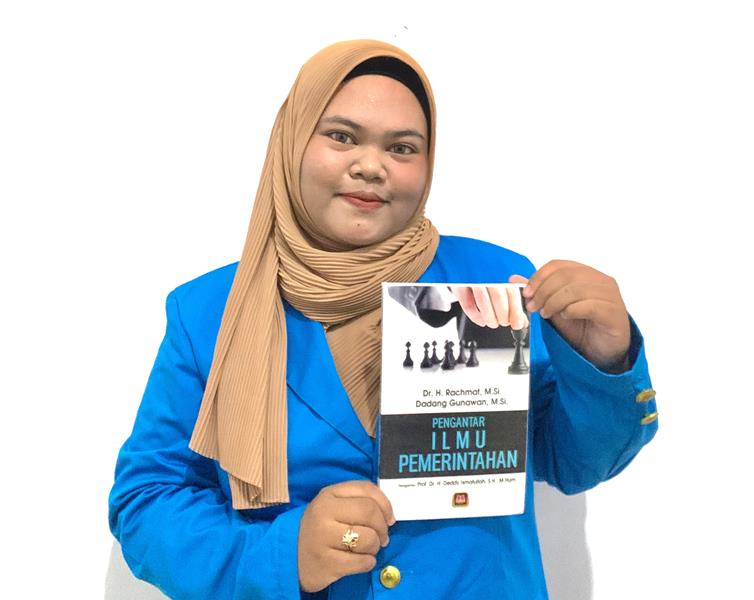 Nia Abniarti Mahasiswa Semester V Program Studi Ilmu Pemerintahan UMRAH.