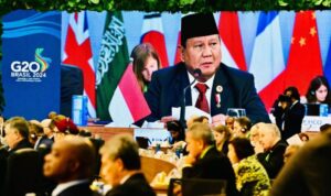 Presiden Prabowo Subianto memberikan pidato sambutan pada sesi pertama Konferensi Tingkat Tinggi (KTT) G20 yang mengangkat tema “Fight against Hunger and Poverty, di Brasil, Senin, 18 November 2024. (Foto: BPMI Setpres/Laily Rachev)